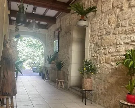Le Rouget